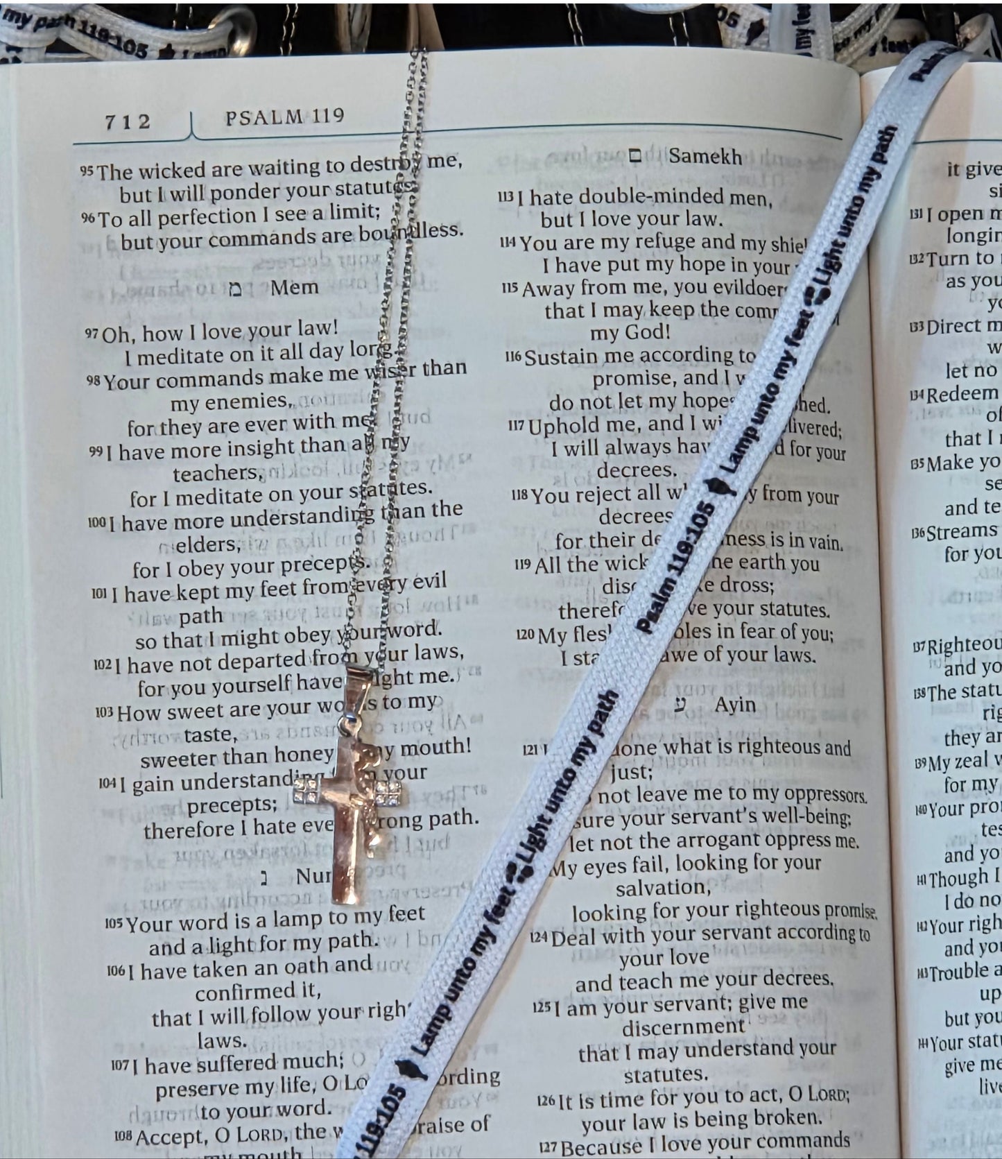“Lamp Unto My Feet” Christian Sneaker Laces – Psalm 119:105